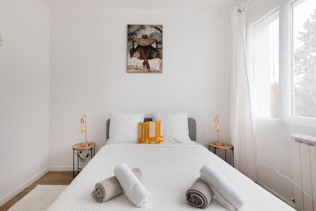 Elegant Flat Paris Cdg Expo